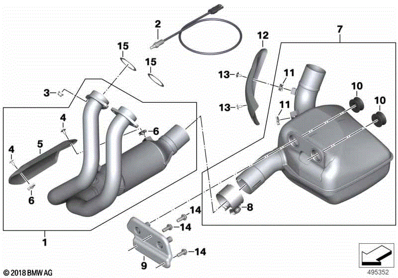 Exhaust manifold with front muffler